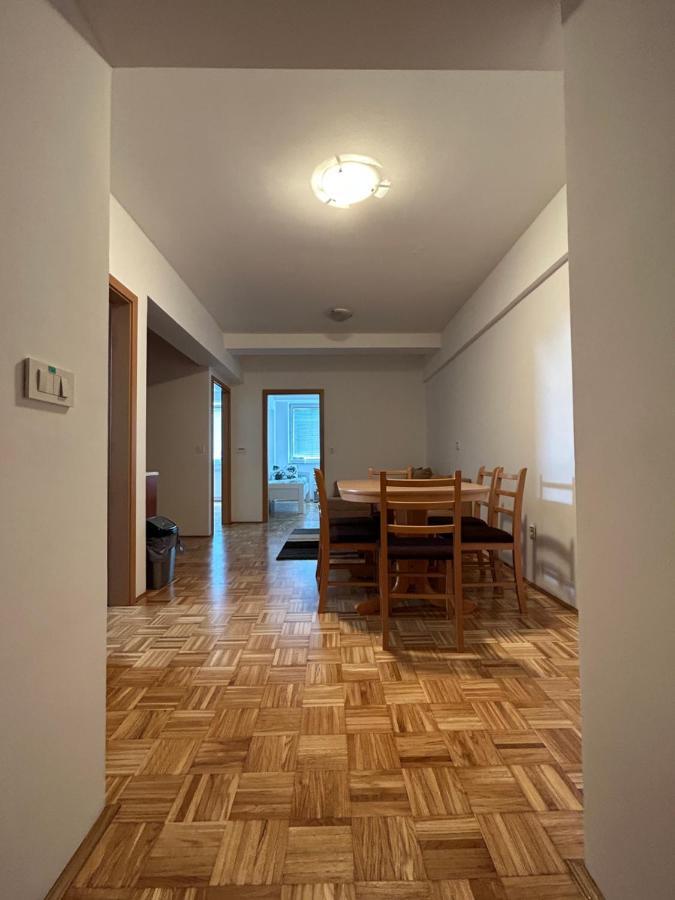 Apartma Lunca 2 Appartement Ljubljana Buitenkant foto